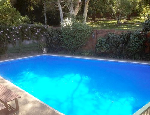 Domestic pool painted with LUXAPOOL® Epoxy pool paint Tahitian