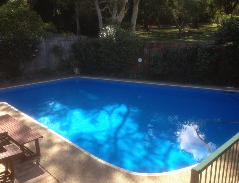 royal blue epoxy pool paint