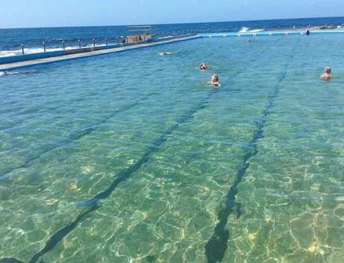Dee Why Rock Pool black lines painted with LUXAPOOL® Chlorinated Rubber pool paint in Black