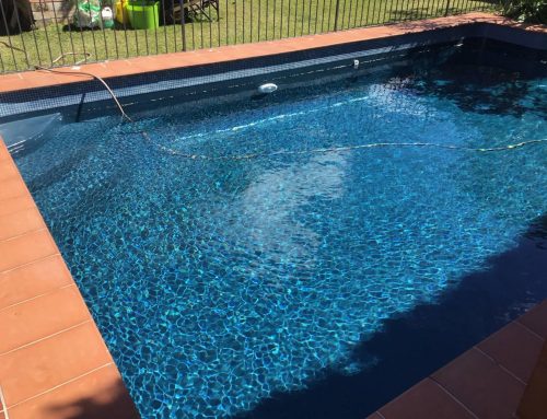 Residential pool painted with LUXAPOOL® Epoxy in Slate Colour