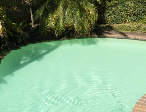 Domestic pool resurfaced with LUXAPOOL® Brook Green by Gerald Verhagen