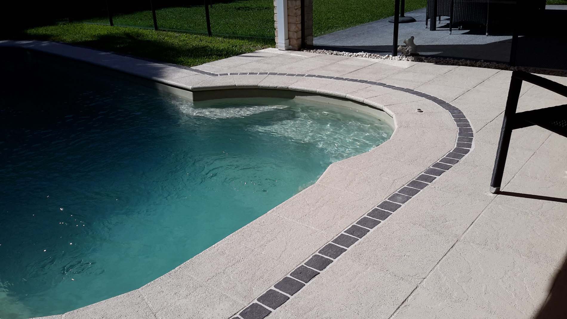 Poolside resurfaced with LUXAPOOL poolside and paving Merino 