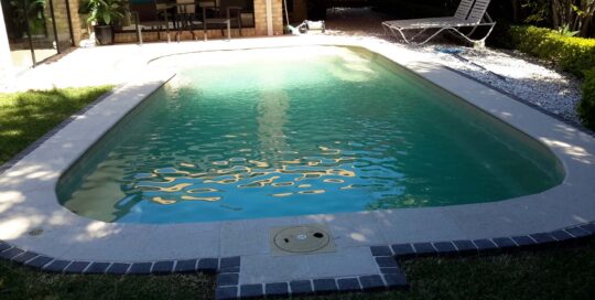 LUXAPOOL poolside resurfaced with LUXAPOOL poolside and paving in Merino 