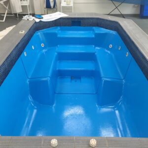 Spa bath at Randwick Children's Hospital resurfaced with LUXAPOOL Epoxy in Adriatic Blue 
