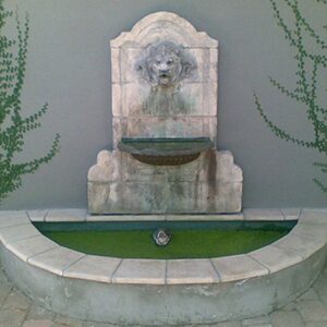 Fountain painted with LUXAPOOL Epoxy Pond Green colour 