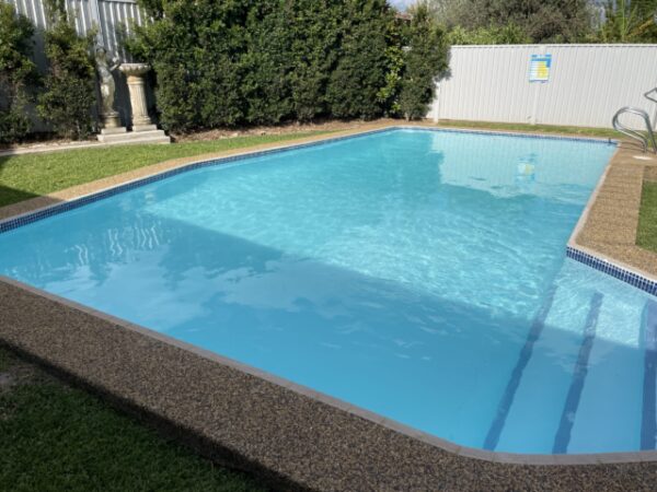 Pool painted with LUXAPOOL® pool paint in Crestwood colour