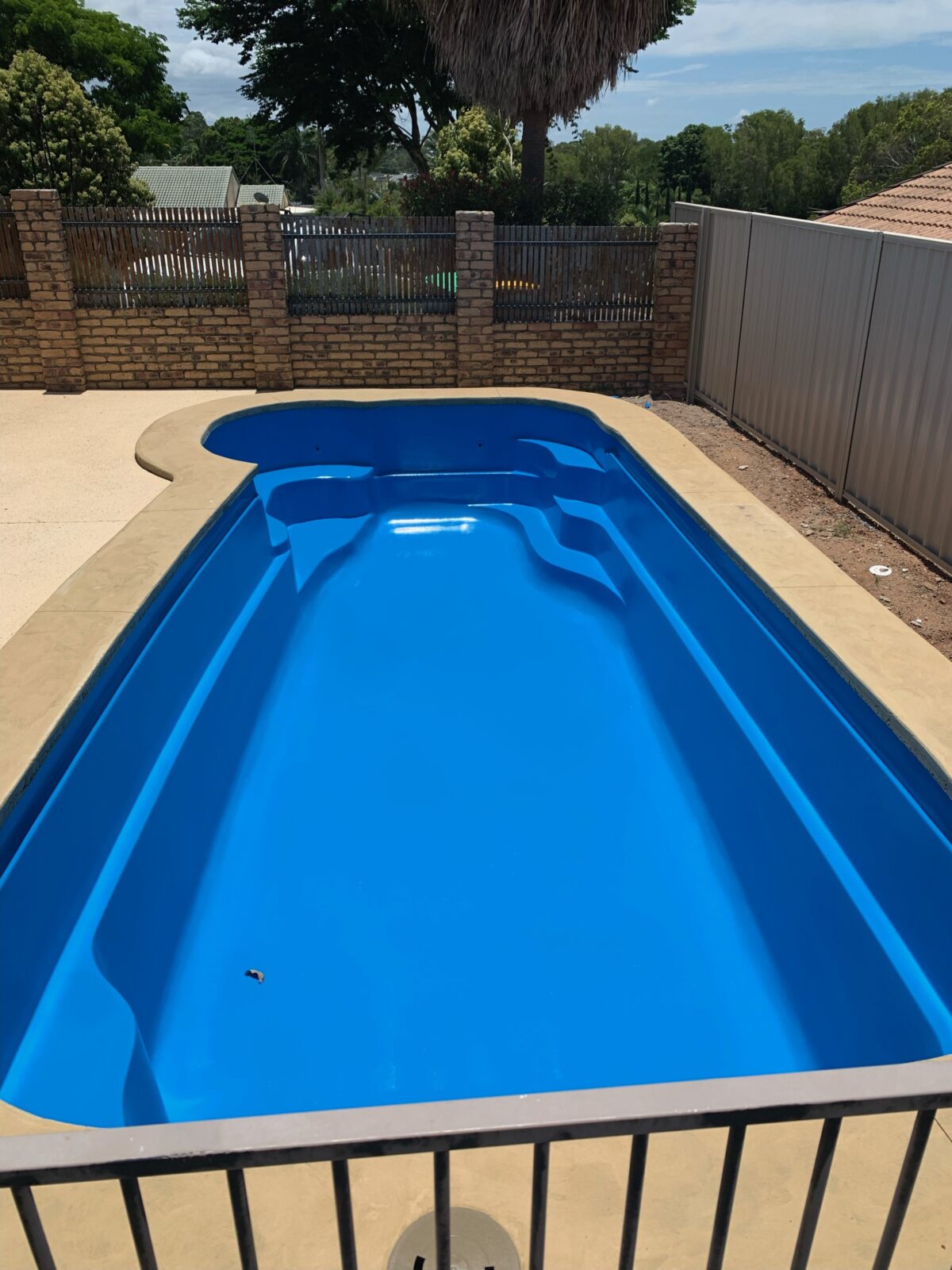 LUXAPOOL® Pool Paint Pool painted with LUXAPOOL Epoxy pool paint in Mid ...