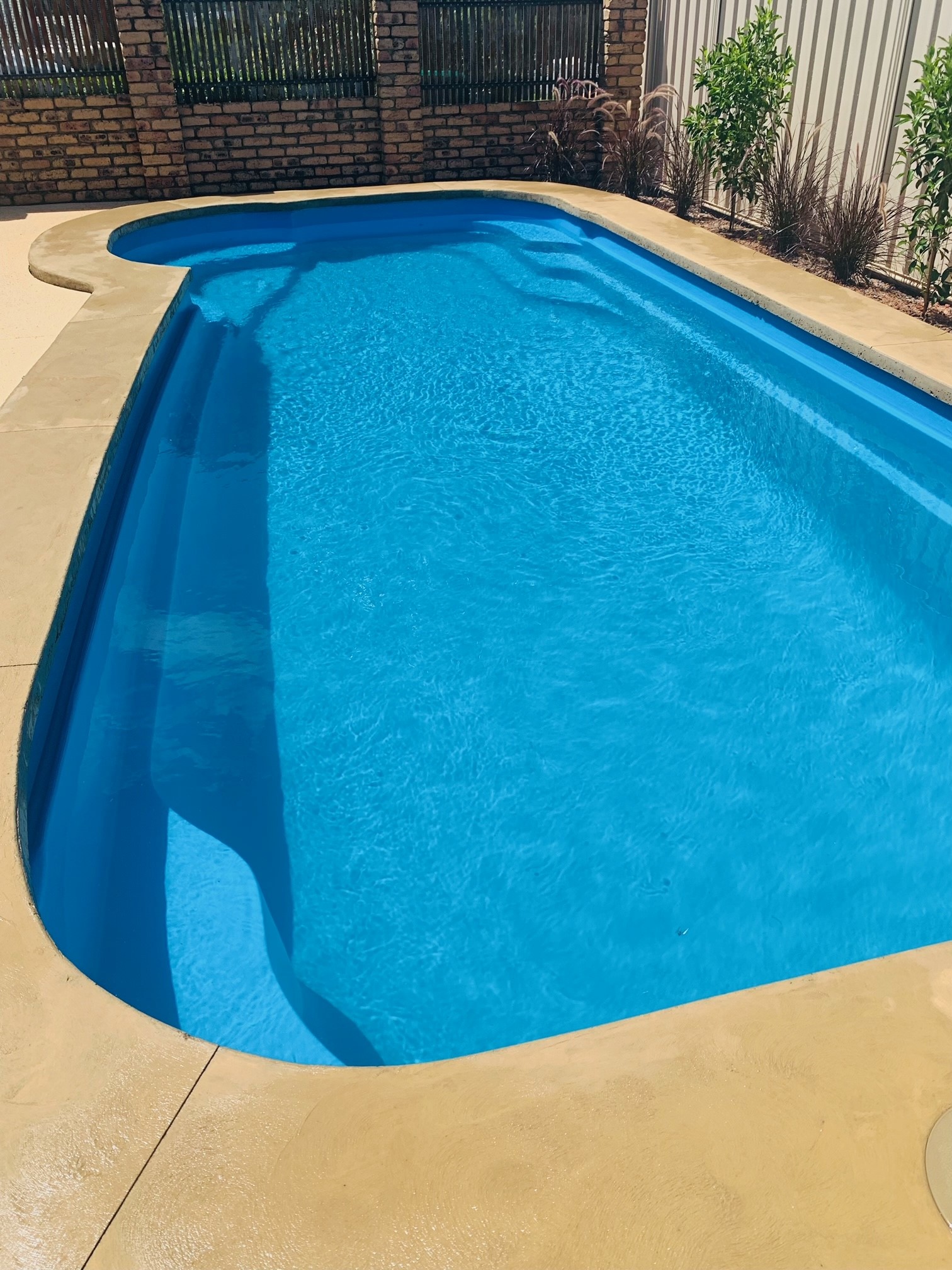Pool painted with LUXAPOOL Mid Blue Pool Paint - Jan 2023_filled with water_Daryl_Burrell_Sunshine Coast_11