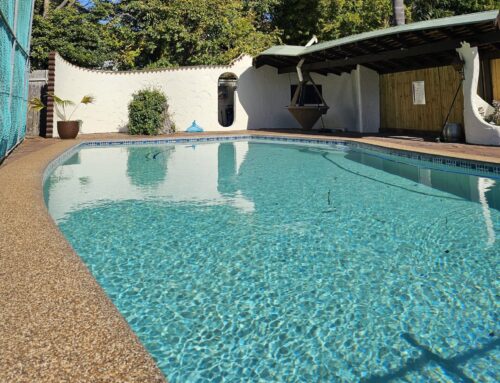 LUXAPOOL Epoxy pool paint in Regency White colour